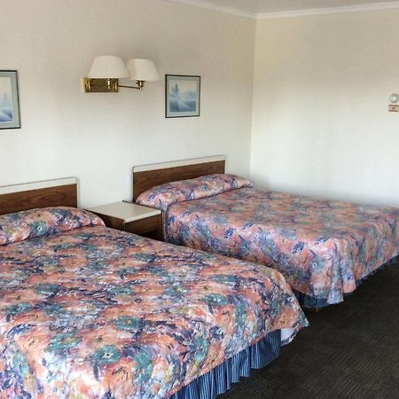 Embassy Motel Kingston Kültér fotó